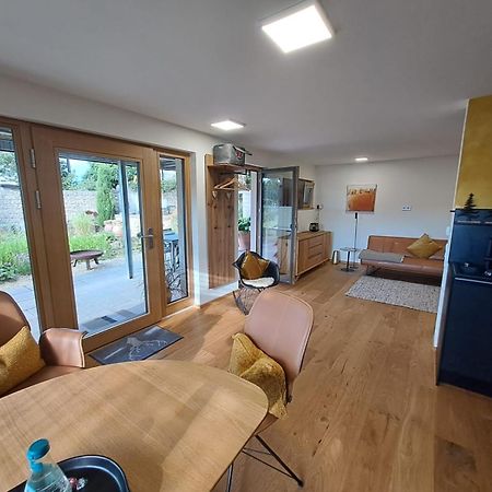 Kleine Schwarzwaldlodge เอฟริงเกน-เคียร์เชน ภายนอก รูปภาพ